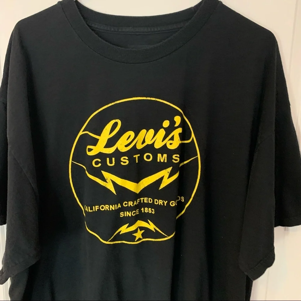 Levi’s mens short sleeve graphic tee shirt | size 2XL